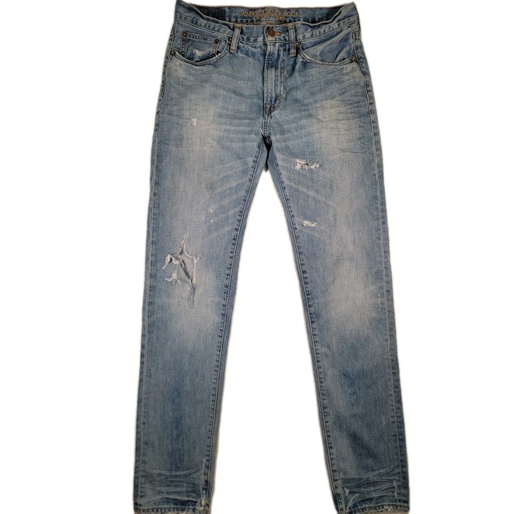 American Eagleâ Original Taper Jeans Mens 30x36 Distressed Light Wash Denim